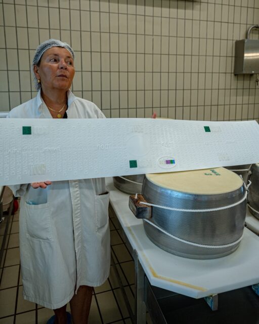 Before the cheese mass is transferred, a plastic label is added to the fascera, surrounding the entire cheese – it is thanks to this that we can see these characteristic inscriptions on Parmigiano Reggiano with information about the production date, the number of the cheese factory and the name of the cheese. 

After a while, the future cheeses are transferred to a resting room, where they mature for two days. 

The plastic form is replaced with a steel hoop, and the cheese cylinders are transferred to brine tanks (Italian: salamoia), where they spend the next 20 days. 

During this time, the cheese loses excess water, acquires its characteristic taste, and also builds its typical, hard, outer rind. 

[Detailed article to be found on my website - link in bio.]

#parmigianoreggiano #italianfoodheritage #italiancuisine #cucinaitaliana #italianbyheart #cookingitaly #foodlove #foodphotography #foodphotographer #foodblogger #foodblog #food52 #foodwriter #wiemcojem #karmsiędobrze #blogkulinarny #foodtravel @parmigianoreggiano @caseificiomontecoppe